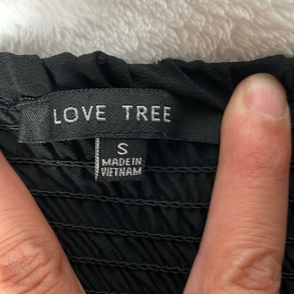 Love Tree Black Smocked Blouse - Picture 2 of 6